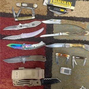 Men's Multi-Color Pocket Knife Set